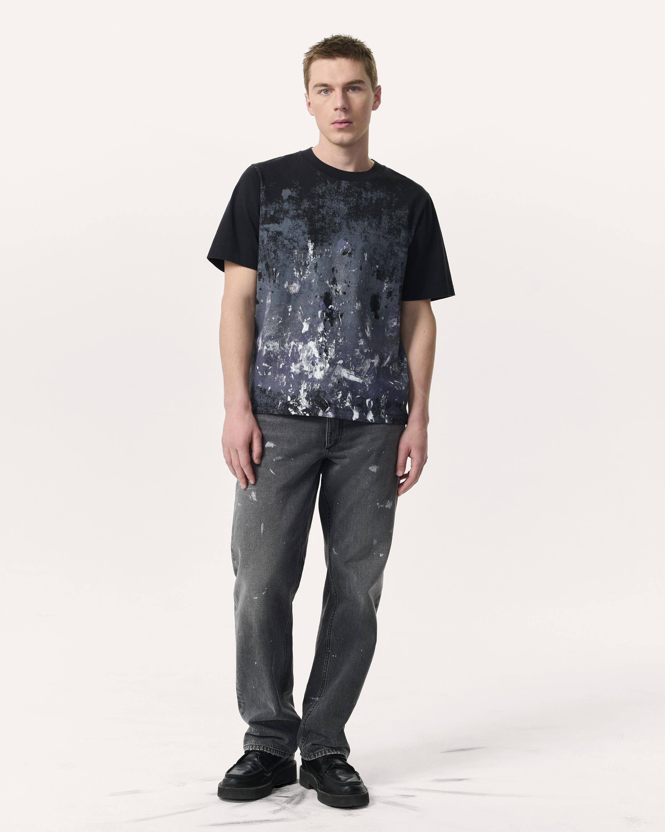 Fit 4 Hand-Painted Straight Fit Jeans image number 1